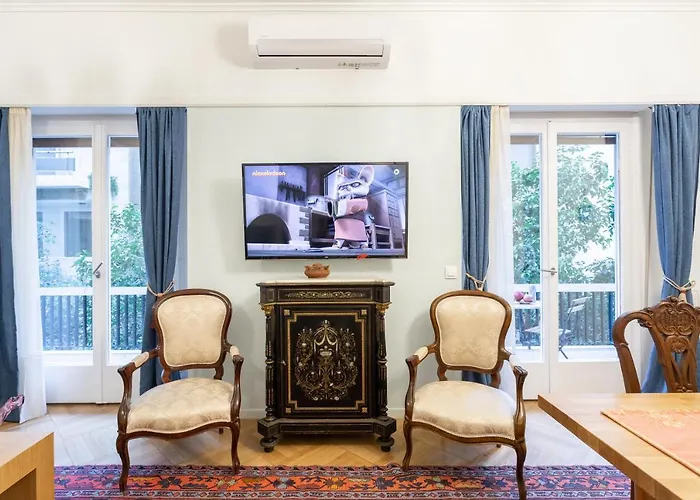 A Short Walk To Syntagma And Plaka By Athenian Homes